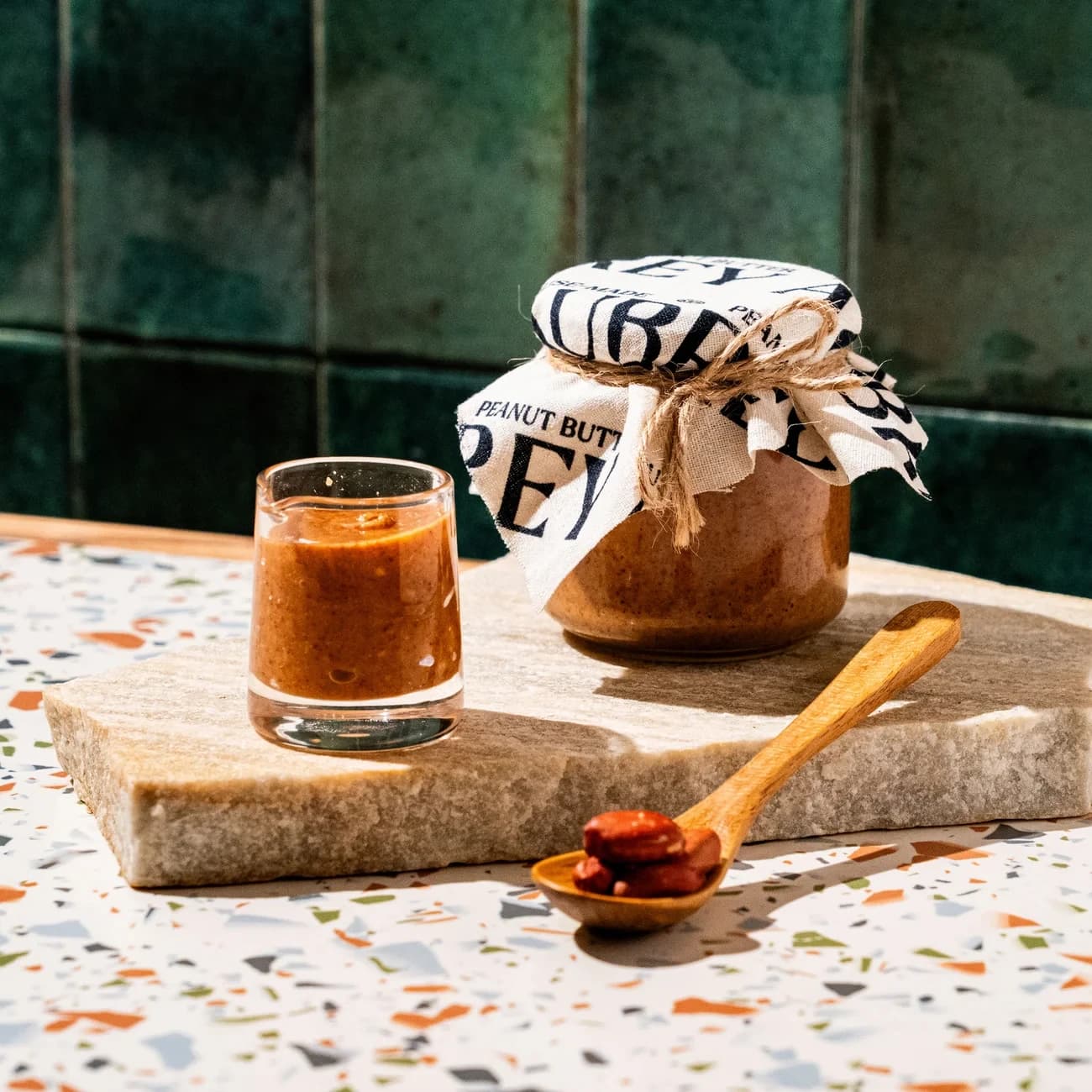 100% PEANUT BUTTER