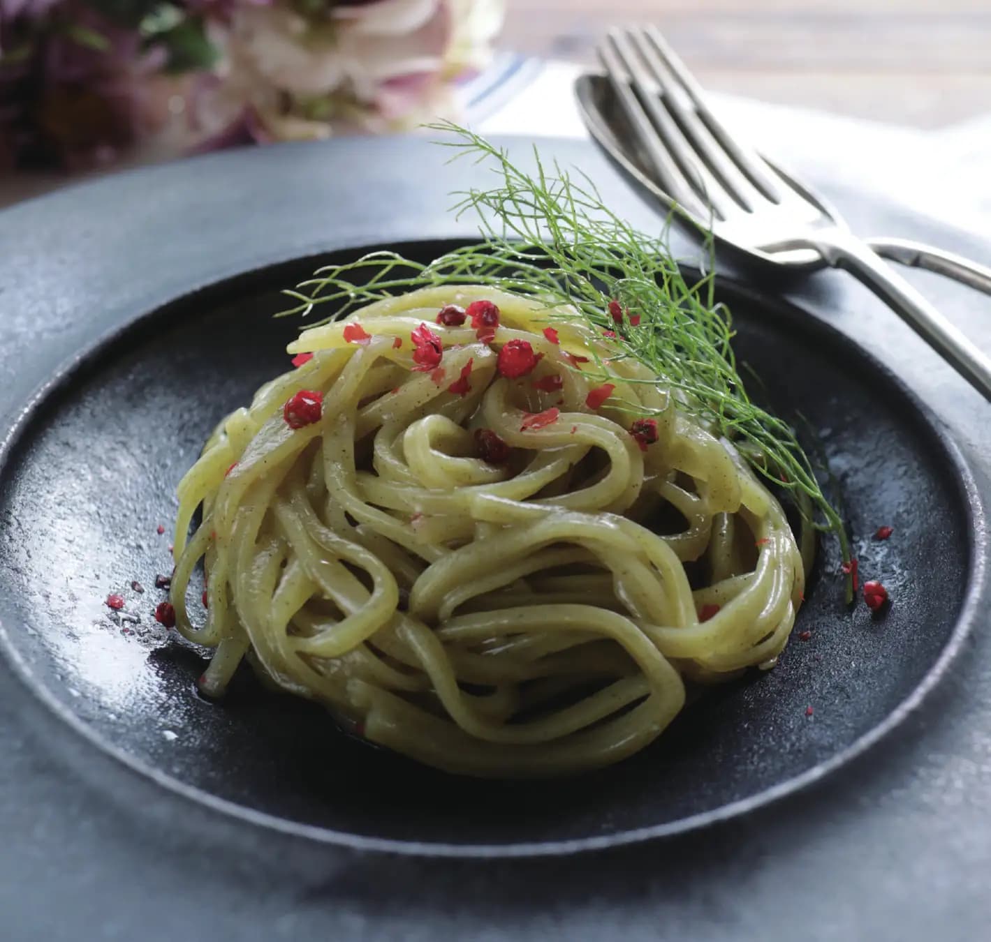 モリンガ米粉麺