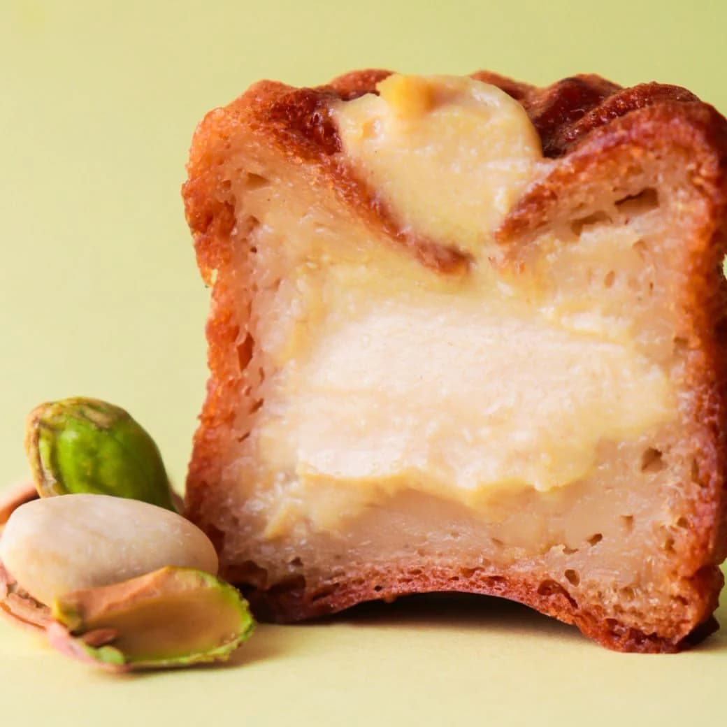 ピスタチオホワイトチョコカヌレ