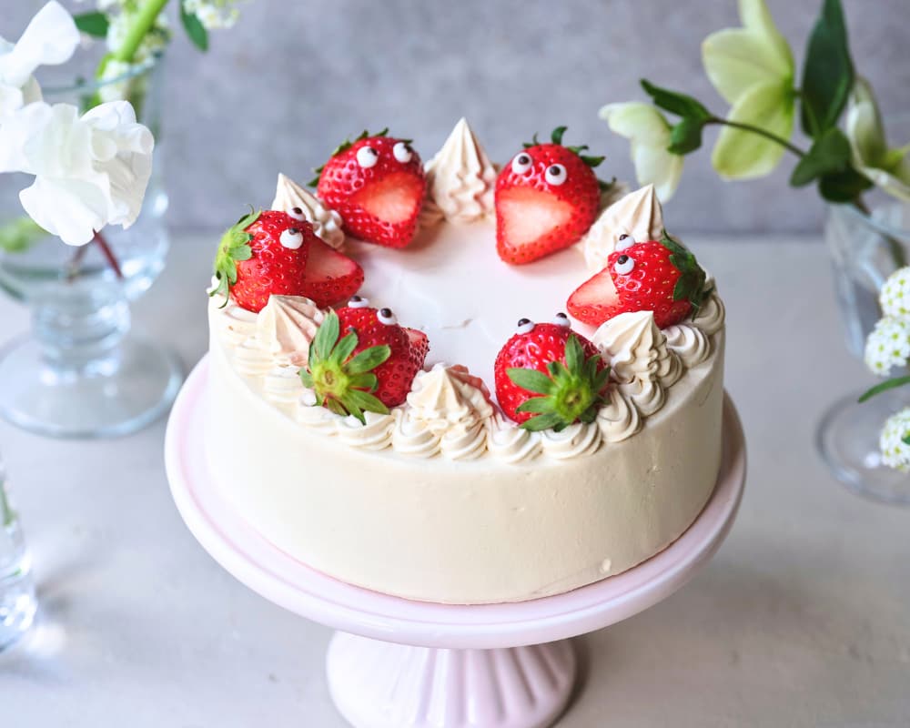 苺のスマイルショートケーキ