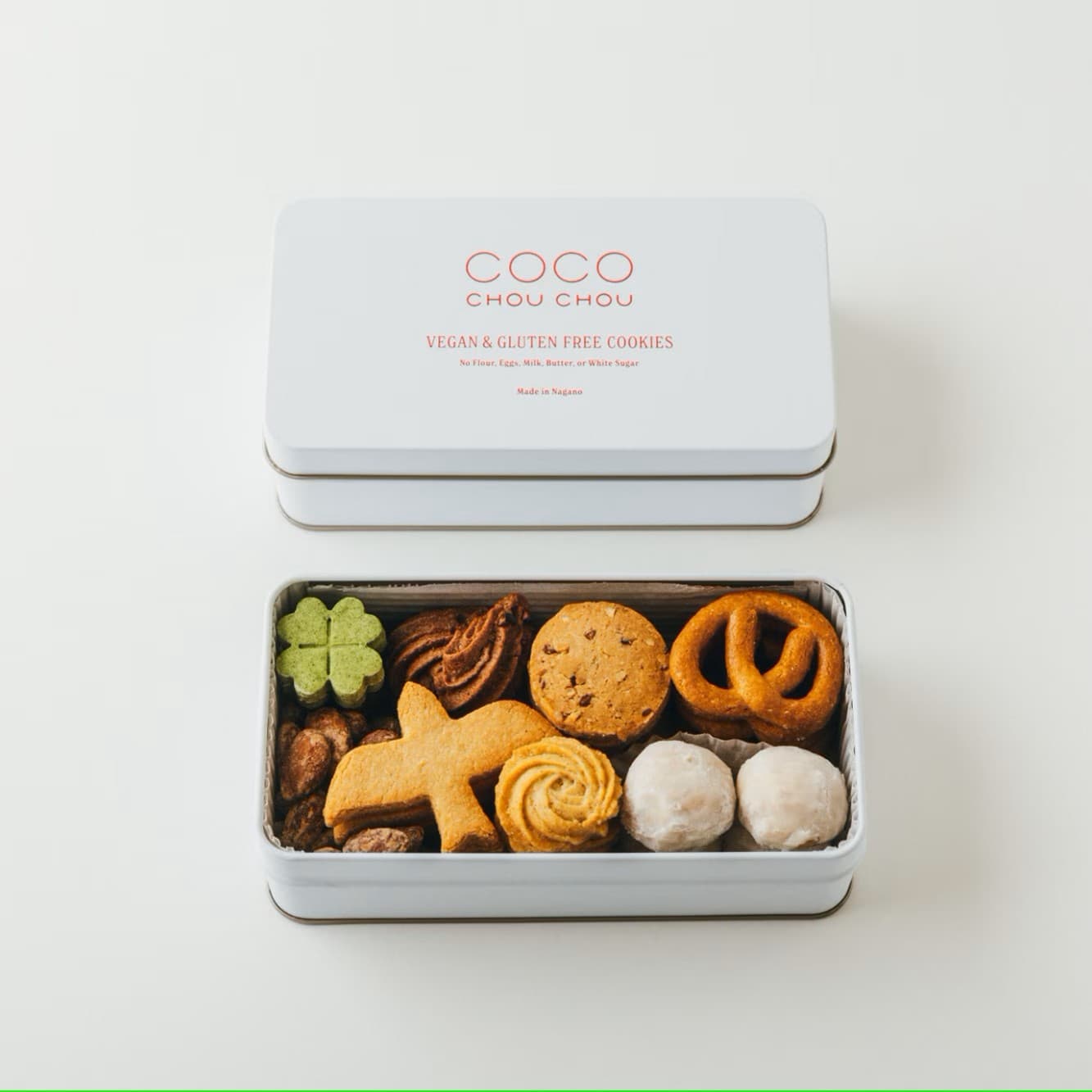 つばめとクローバーのクッキー缶