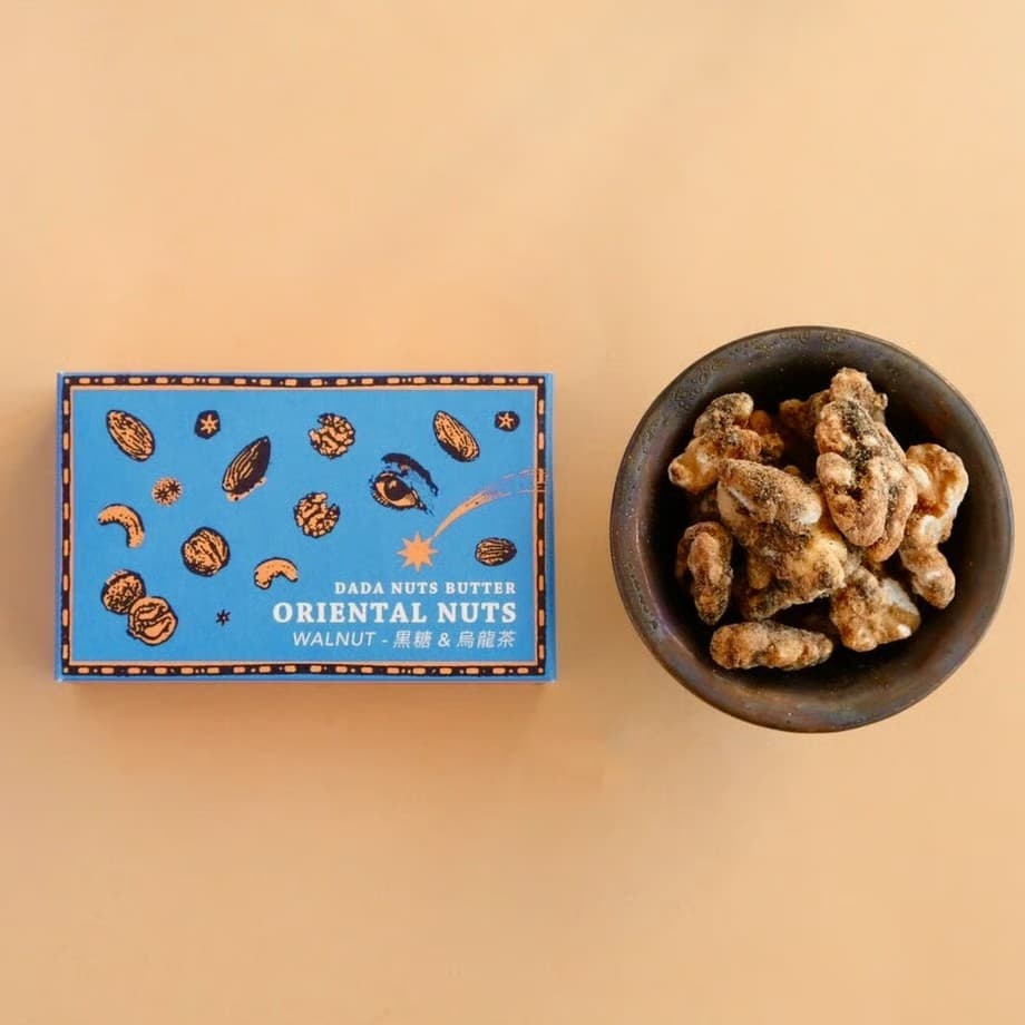ORIENTAL NUTS WALNUT〈黒糖&烏龍茶〉
