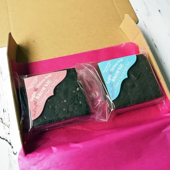 ブラウニー　2個入りアソート　オレンジピール＆ヘンプシード＋デーツ＆サチャインチナッツ