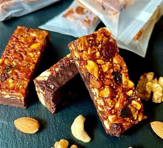 ナッツ＆チョコレートバー