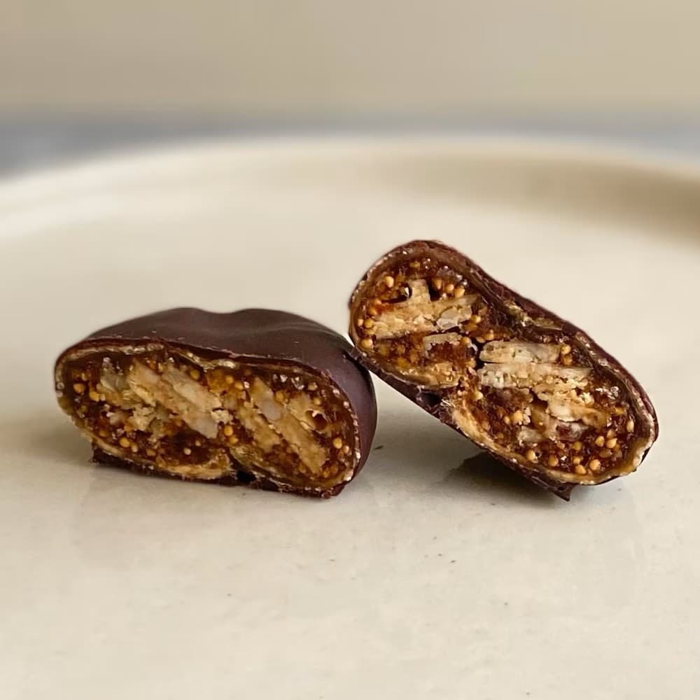 RAW CHOCOLATE　FIG CHOCO PIE