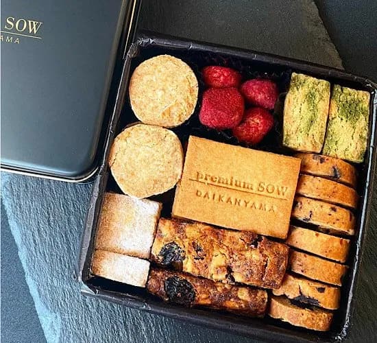 premiumクッキー缶